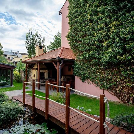 Hotel Anna Beroun  Kültér fotó